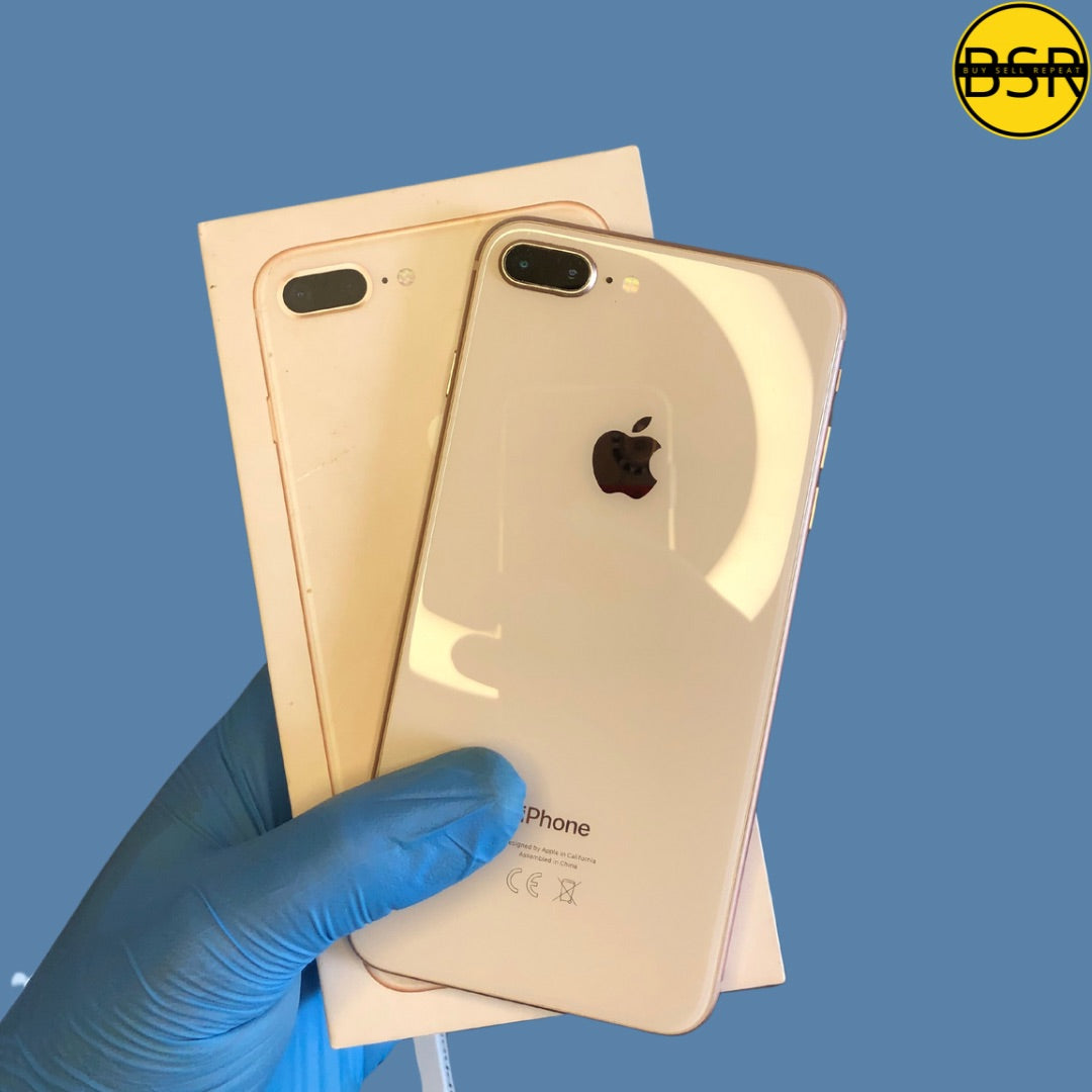 Apple iPhone deals 8 Plus 64 GB in Gold for Unlocked A1897 Q43